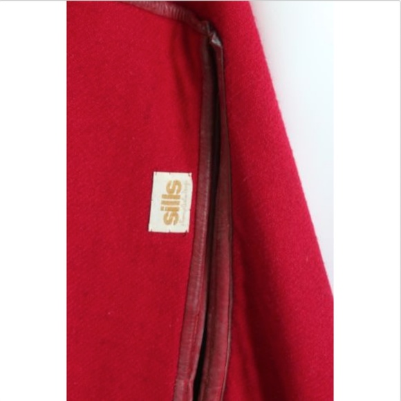 Bonnie Cashin Cape with Hood Charcoal Wool Cherry Red Leather Trim Vintage 60s - Picture 8 of 8